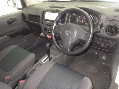Nissan AD
