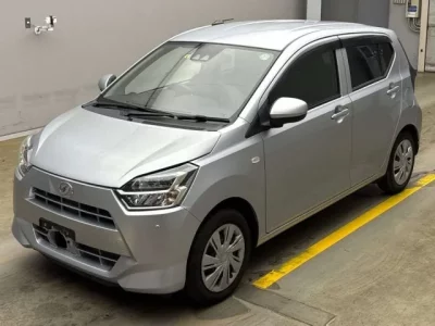 Daihatsu MIRA E S