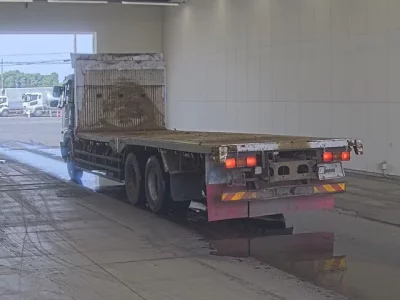 Hino TRUCK