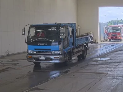 Isuzu FORWARD
