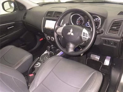 Mitsubishi RVR