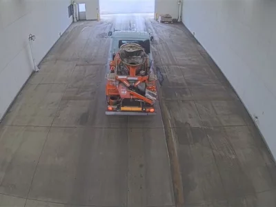 Nissan TRUCK