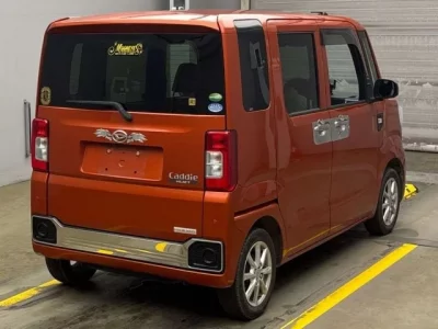 Daihatsu HIJET CADDIE