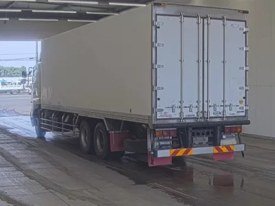 Hino PROFIA