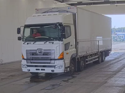Hino PROFIA