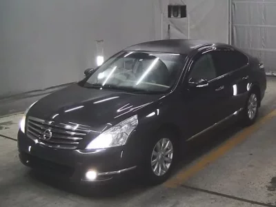 Nissan TEANA