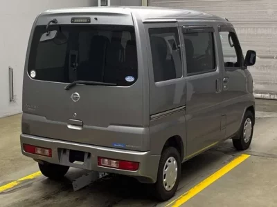 Nissan CLIPPER VAN