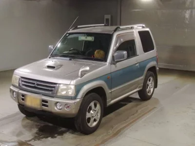 Mitsubishi PAJERO MINI