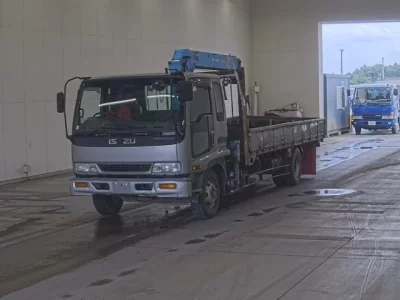 Isuzu FORWARD