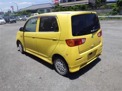 Daihatsu MAX