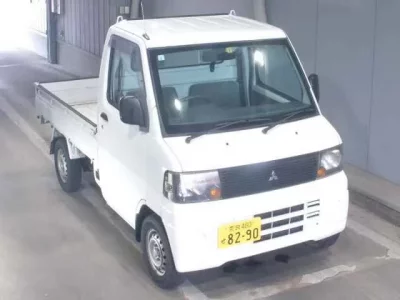 Mitsubishi MINICAB TRUCK