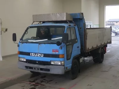Isuzu ELF