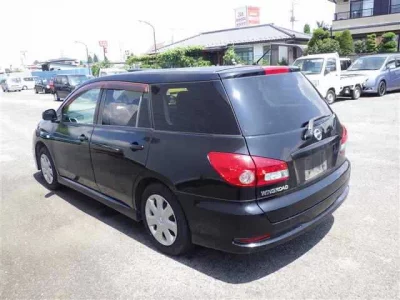 Nissan WINGROAD