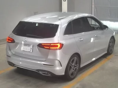 Mercedes-Benz B CLASS