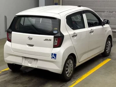 Daihatsu MIRA E S