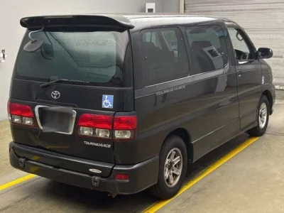 Toyota HIACE REGIUS