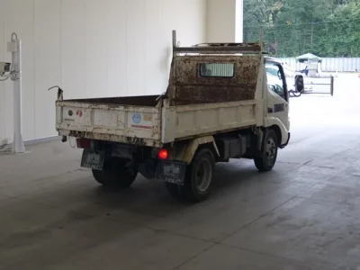 Hino DUTRO