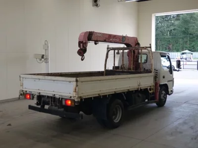 Nissan TRUCK