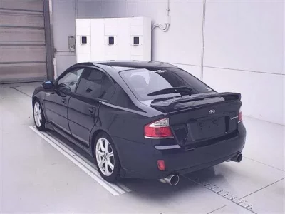 Subaru LEGACY B4