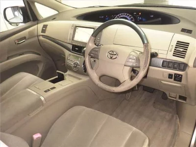 Toyota ESTIMA HYBRID