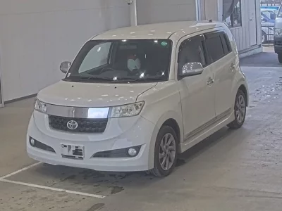 Toyota BB