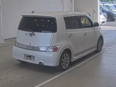 Toyota BB