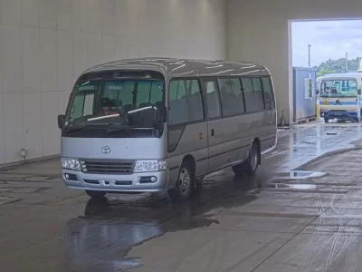 Toyota COASTER