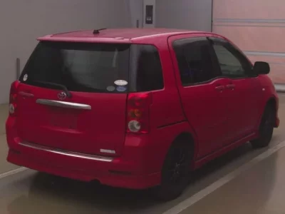 Toyota RAUM