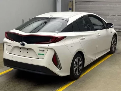 Toyota PRIUS PHV