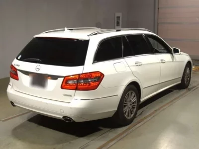 Mercedes-Benz E CLASS WAGON