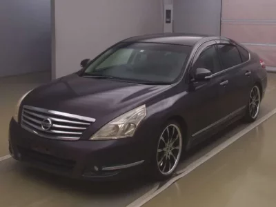 Nissan TEANA