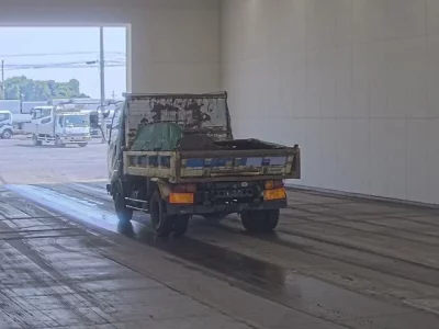 Mitsubishi FUSO FIGHTER