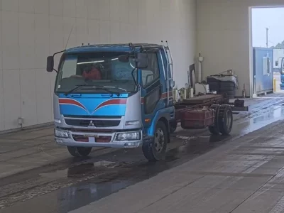 Mitsubishi FUSO FIGHTER