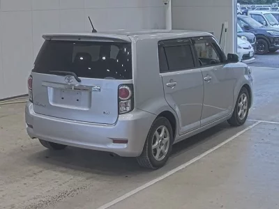 Toyota COROLLA RUMION