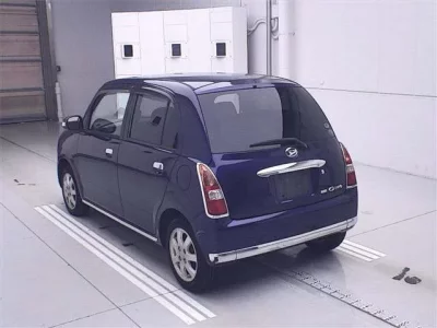 Daihatsu MIRA
