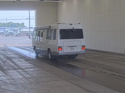 Toyota COASTER