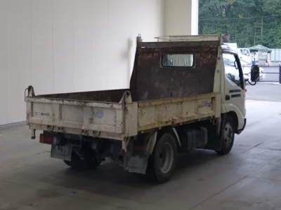 Hino DUTRO