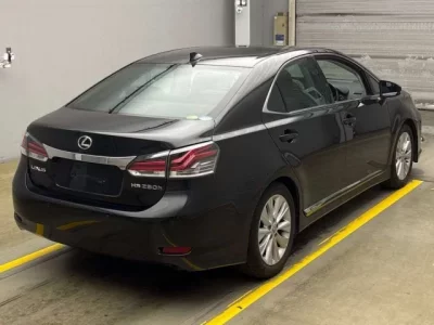 Lexus HS