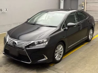Lexus HS