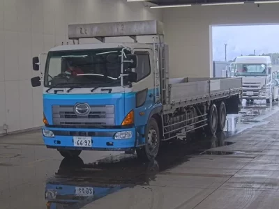 Hino PROFIA