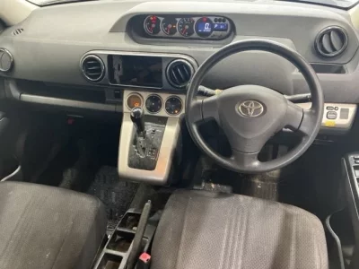 Toyota COROLLA RUMION