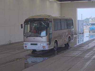 Hino BUS