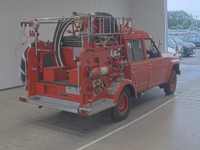 Nissan SAFARI TRUCK