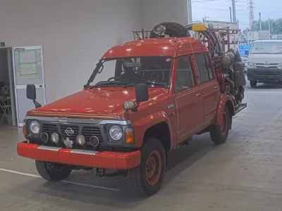 Nissan SAFARI TRUCK