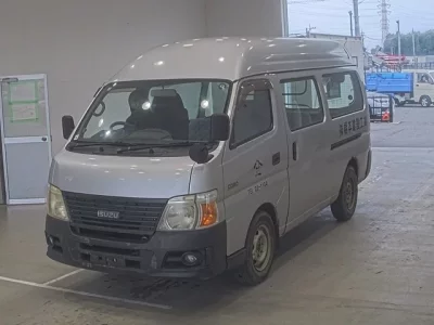 Isuzu COMO