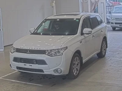 Mitsubishi OUTLANDER PHEV