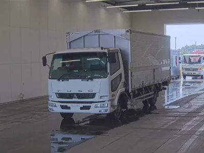 Mitsubishi FUSO FIGHTER