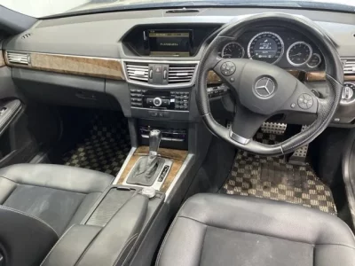 Mercedes-Benz E CLASS WAGON