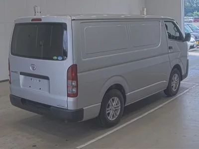 Toyota REGIUS ACE VAN