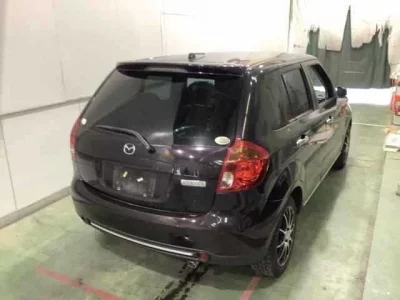 Mazda VERISA